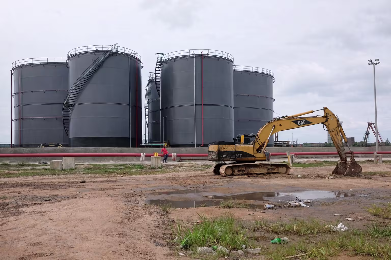 Tank erection fabrication and welding project